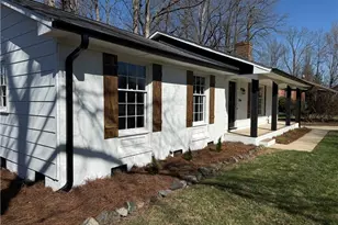 3 Woodclub Ct, Greensboro, NC 27406 - Photo 3