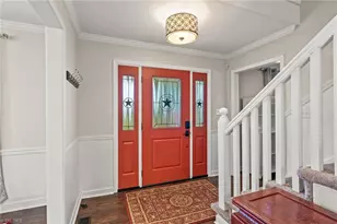 223 Ivy Cir, Advance, NC 27006 - Photo 3