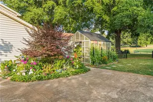 223 Ivy Cir, Advance, NC 27006 - Photo 41