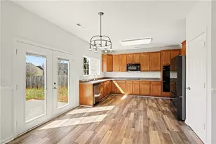 3740 Cottesmore Dr, High Point, NC 27265 - Photo 11