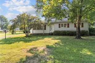 515 W Stokes St, China Grove, NC 28023 - Photo 1
