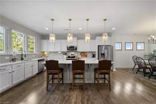 109 Sherwood Ct, Advance, NC 27006 - Photo 9