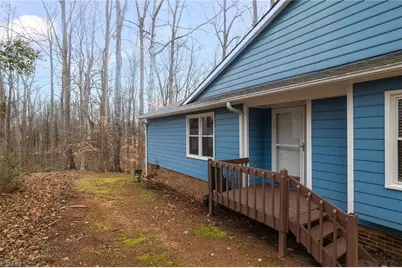 9 Dunnberry Court, Greensboro, NC 27455 - Photo 5