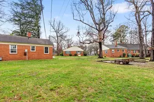 1216 Pamlico Dr, Greensboro, NC 27408 - Photo 31