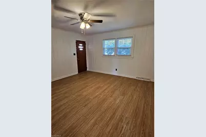 338 Hamilton Avenue, Winston-Salem, NC 27107 - Photo 7