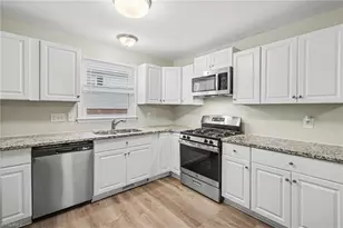 2704 Renee Dr, Greensboro, NC 27407 - Photo 7