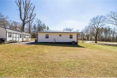 1067 Nc Highway 87, Reidsville, NC 27320 - Photo 27