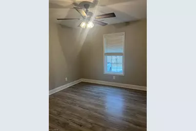 555 Lake Drive 9, Lexington, NC 27292 - Photo 13