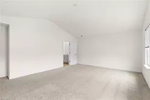 310 Beresford Wy, Greensboro, NC 27405 - Photo 17