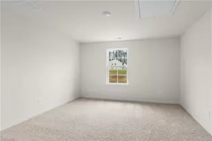 310 Beresford Wy, Greensboro, NC 27405 - Photo 29