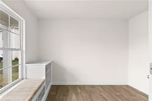 310 Beresford Wy, Greensboro, NC 27405 - Photo 5