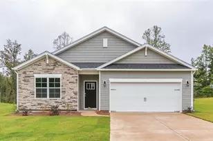 3011 Middle Creek Ln, Greensboro, NC 27405 - Photo 1