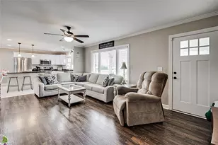 2571 Stutts Rd, Asheboro, NC 27205 - Photo 3