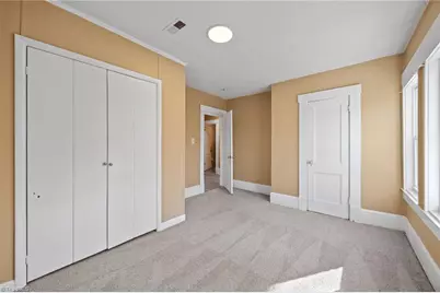 801 E Lexington Avenue, High Point, NC 27262 - Photo 15