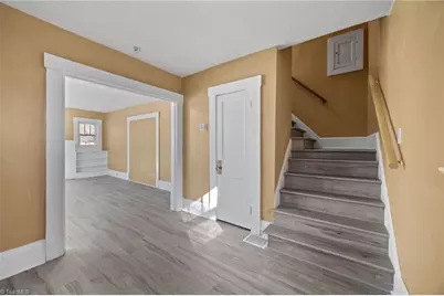 801 E Lexington Avenue, High Point, NC 27262 - Photo 5