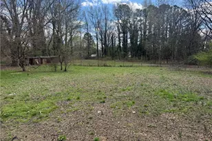 5719 Hackney Rd, Greensboro, NC 27409 - Photo 11