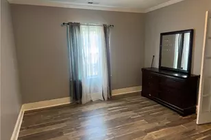 5719 Hackney Rd, Greensboro, NC 27409 - Photo 7