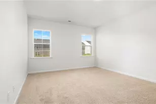 3009 Middle Creek Ln, Greensboro, NC 27405 - Photo 13
