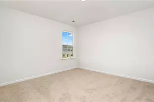 3009 Middle Creek Ln, Greensboro, NC 27405 - Photo 27
