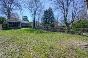 2229 Cherokee Ln, Winston-Salem, NC 27103 - Photo 33