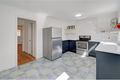 2229 Cherokee Lane, Winston-Salem, NC 27103 - Photo 9