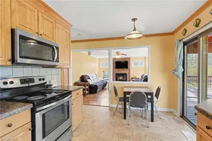 6211 Oak Forest Ct, Summerfield, NC 27358 - Photo 11