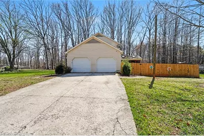 6211 Oak Forest Court, Summerfield, NC 27358 - Photo 33