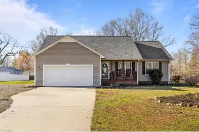 295 Calinda Drive, Thomasville, NC 27360 - Photo 1