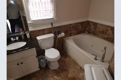 6004 Stone Bluff Drive, Clemmons, NC 27012 - Photo 5