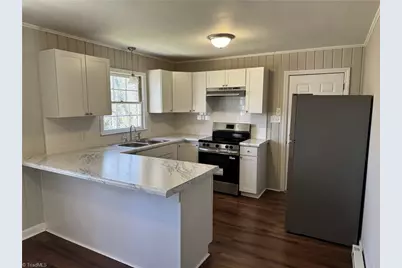 3631 Kinghill Drive, Winston-Salem, NC 27105 - Photo 11