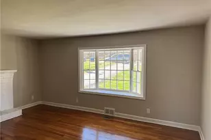 3631 Kinghill Dr, Winston-Salem, NC 27105 - Photo 9