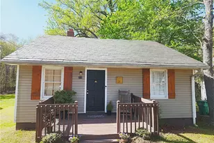 319 Avery Ave, High Point, NC 27265 - Photo 1