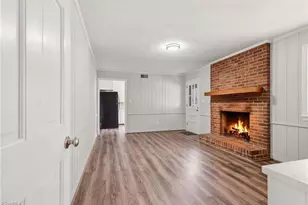 2862 Spicewood Dr, Winston-Salem, NC 27106 - Photo 5