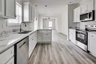 604 Oliver St, Ramseur, NC 27316 - Photo 23