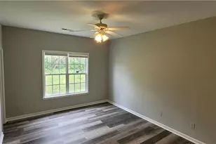 1608 Kay St, Greensboro, NC 27405 - Photo 5