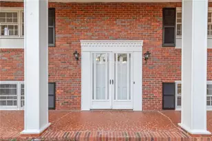 624 Brentwood Ct, Winston-Salem, NC 27104 - Photo 3