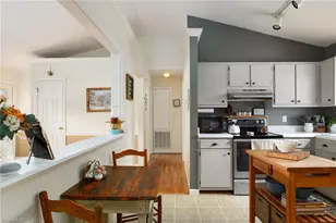 609 Ladford Ln, High Point, NC 27265 - Photo 9