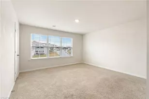 3696 Waterford Oak Ct, High Point, NC 27265 - Photo 37