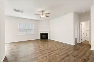 3696 Waterford Oak Ct, High Point, NC 27265 - Photo 17