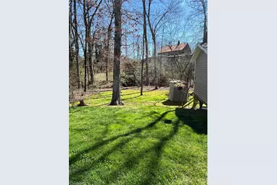 818 Leach Avenue, Thomasville, NC 27360 - Photo 9