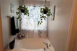 818 Leach Ave, Thomasville, NC 27360 - Photo 31