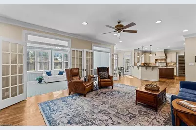 4102 Westmount Drive, Greensboro, NC 27410 - Photo 9