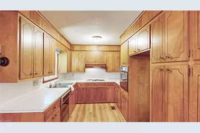 6919 E Holly Grove Road, Thomasville, NC 27360 - Photo 25