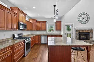 3439 Grandview Crossing Ln, Pfafftown, NC 27040 - Photo 11