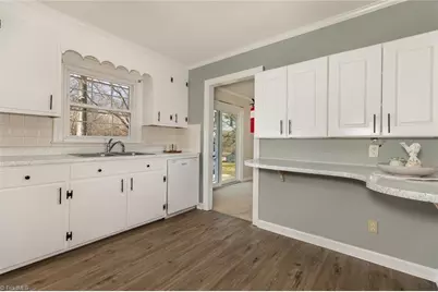 115 Monroe Drive, Lexington, NC 27295 - Photo 17