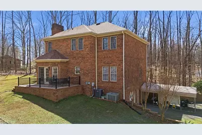 1100 Woodridge Lane, Yadkinville, NC 27055 - Photo 5