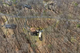 1100 Woodridge Ln, Yadkinville, NC 27055 - Photo 19