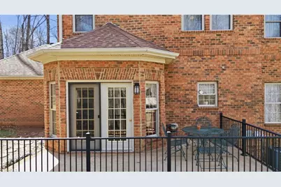 1100 Woodridge Lane, Yadkinville, NC 27055 - Photo 9