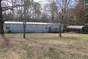 2285 Forest Hills Dr, Asheboro, NC 27205 - Photo 3