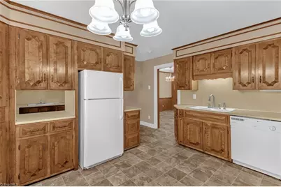 875 Bonanza Drive, Salisbury, NC 28144 - Photo 11